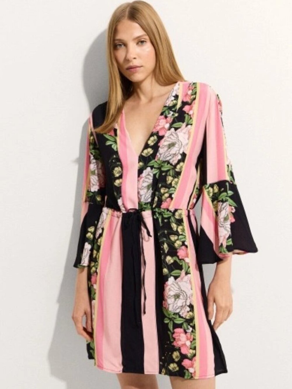 NWT Maaji Cover Up Floral & Stripe Kimono Dress